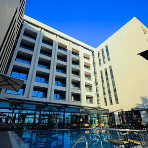 Hotel Royal G And Durrës