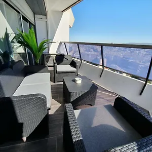 https://appartement-prado-marseille-grand-pavois.fr-provencehotel.com